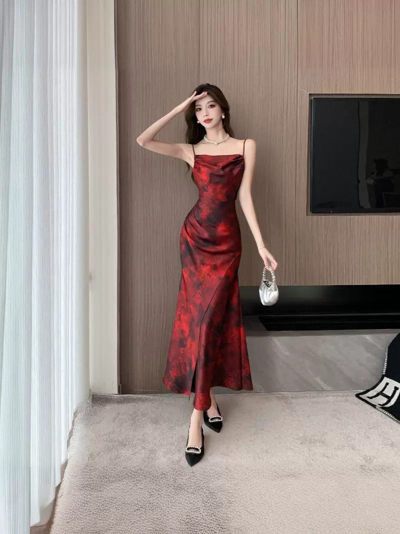 13072487 Elegant and Elegant Sister, Fragrant and Sensational Red Sling Dress - jurk.store